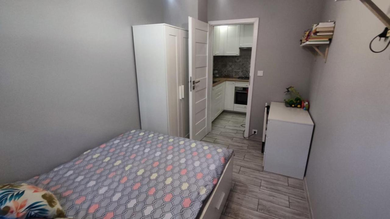 House4You Warsaw Luaran gambar